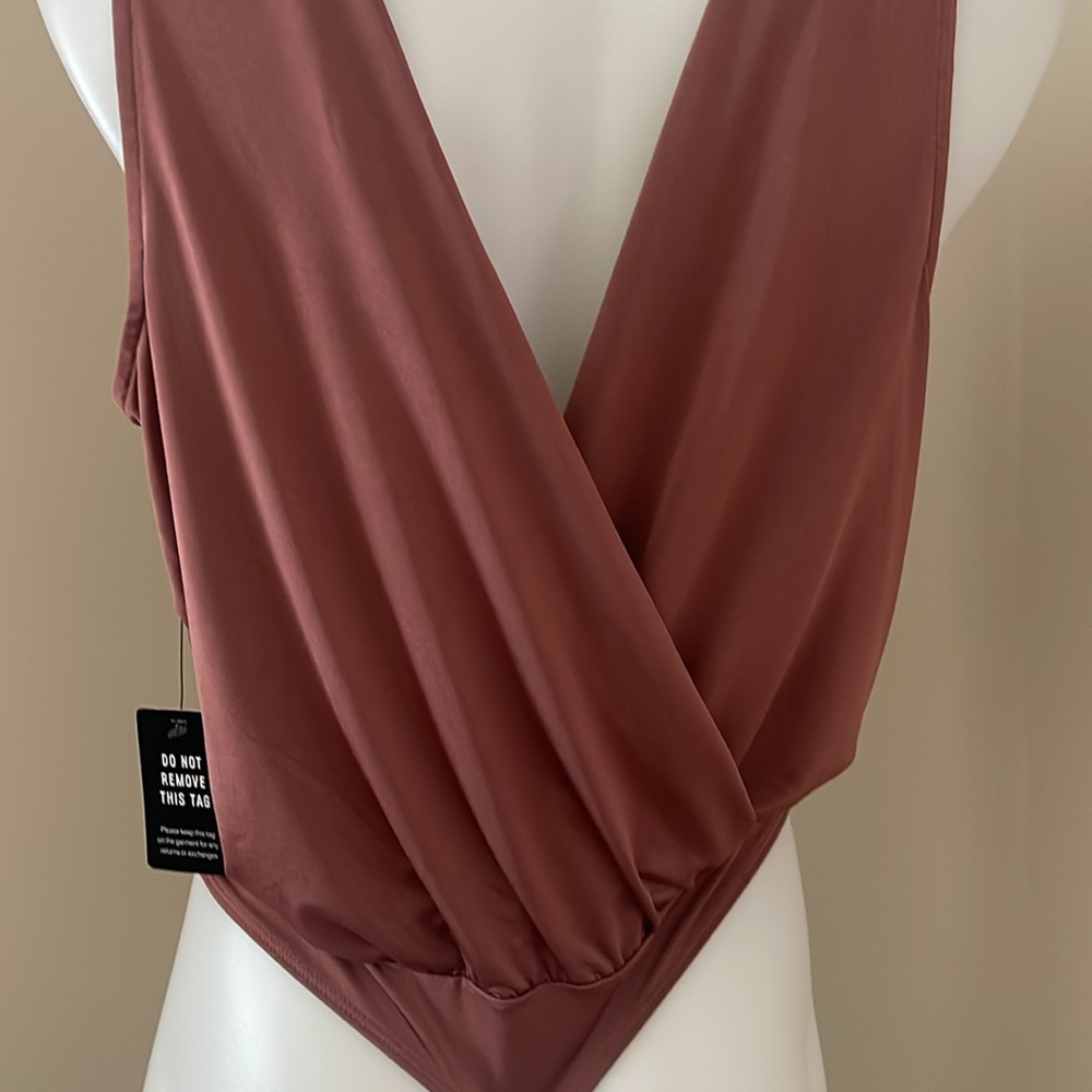 (NWT) Express Women’s Brown Bodysuit, Small - Picture 6 of 14